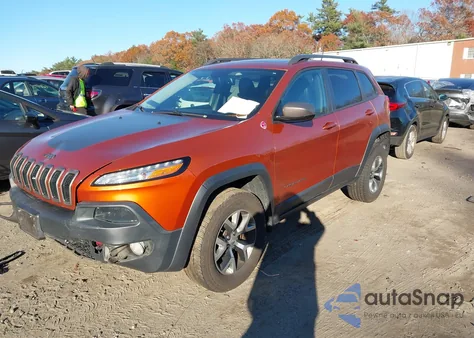 2016 Jeep Cherokee Trailhawk из США, поврежденный, VIN 1C4PJMBS5GW123544